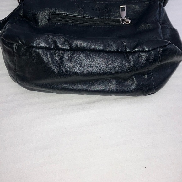 Volganik Rock black vegan Leather Crossbody Bag with many zip pockets - Picture 9 of 16